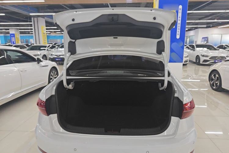 Used Volkswagen Sagitar 2020 280TSI DSG Comfort Version China VI Standard Trunk