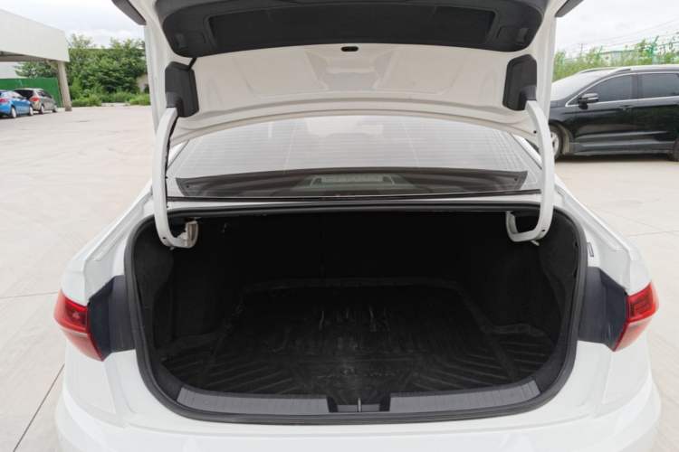 Used Volkswagen Sagitar 2020 280TSI DSG Comfort Version China VI Standard Trunk