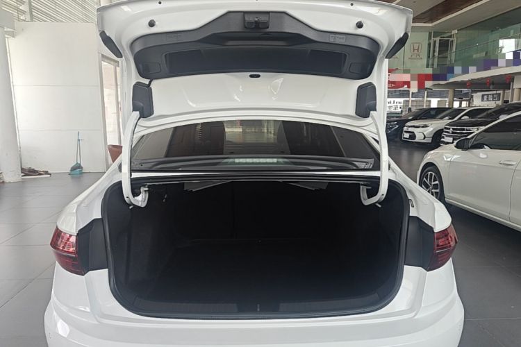 Used Volkswagen Sagitar 2020 280TSI DSG Comfort Version China VI Standard Trunk