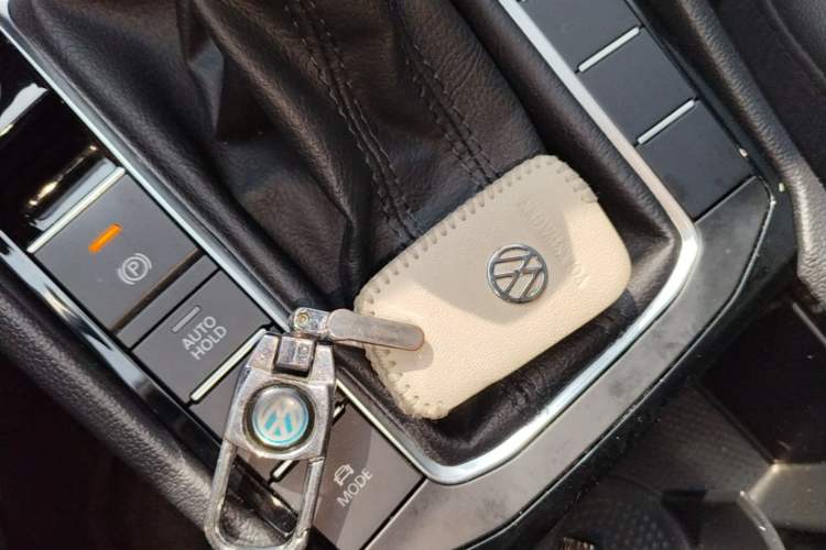 Used Volkswagen Sagitar 2020 200TSI DSG Comfort Version China VI Standard Vehicle Key