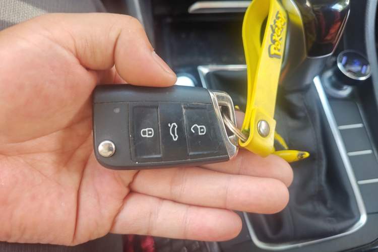 Used Volkswagen Sagitar 2020 200TSI DSG Comfort Version China VI Standard Vehicle Key