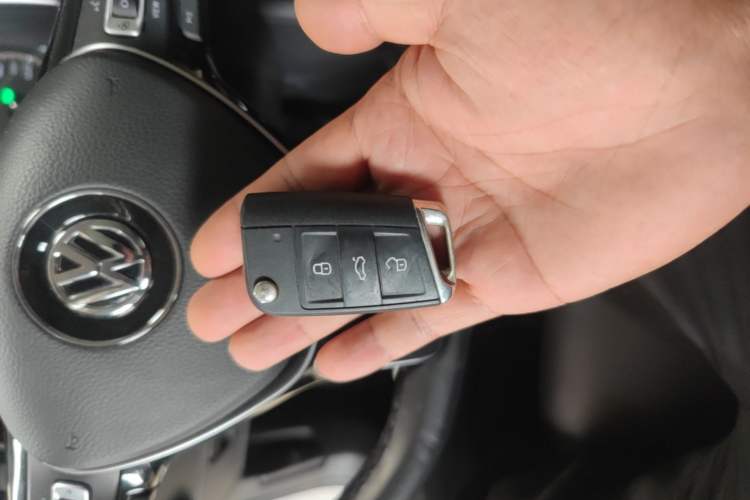 Used Volkswagen Sagitar 2020 280TSI DSG Comfort Version China VI Standard Vehicle Key