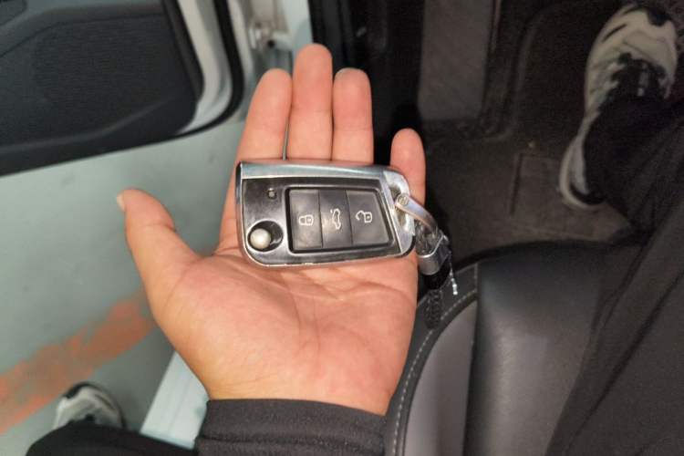 Used Volkswagen Sagitar 2020 280TSI DSG Comfort Version China VI Standard Vehicle Key