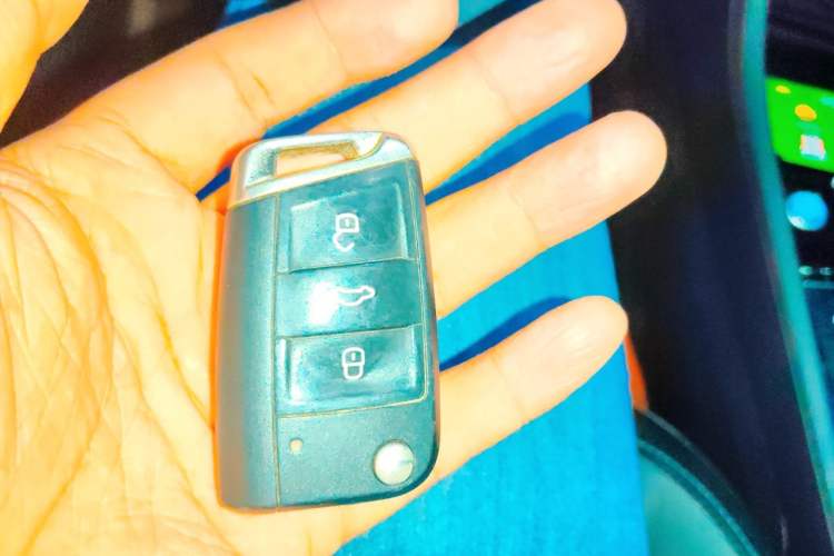 Used Volkswagen Sagitar 2020 280TSI DSG Comfort Version China VI Standard Vehicle Key