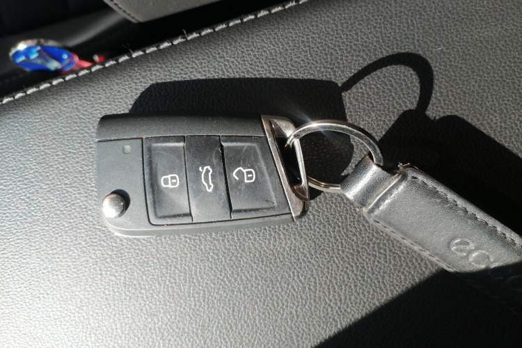 Used Volkswagen Sagitar 2020 200TSI DSG Comfort Version China VI Standard Vehicle Key