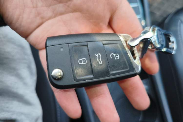 Used Volkswagen Sagitar 2020 280TSI DSG Comfort Version China VI Standard Vehicle Key