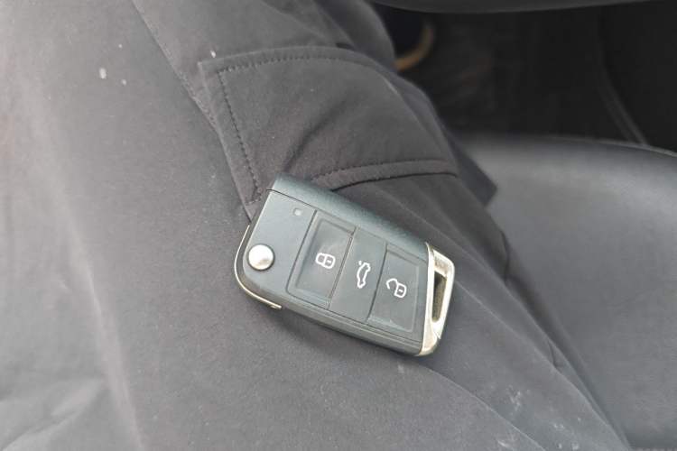 Used Volkswagen Sagitar 2020 200TSI DSG Comfort Version China VI Standard Vehicle Key