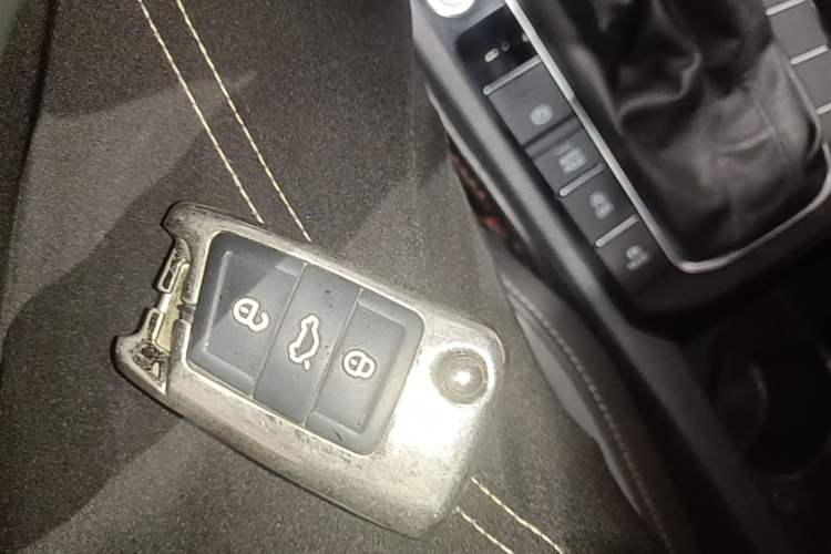 Used Volkswagen Sagitar 2020 280TSI DSG Comfort Version China VI Standard Vehicle Key