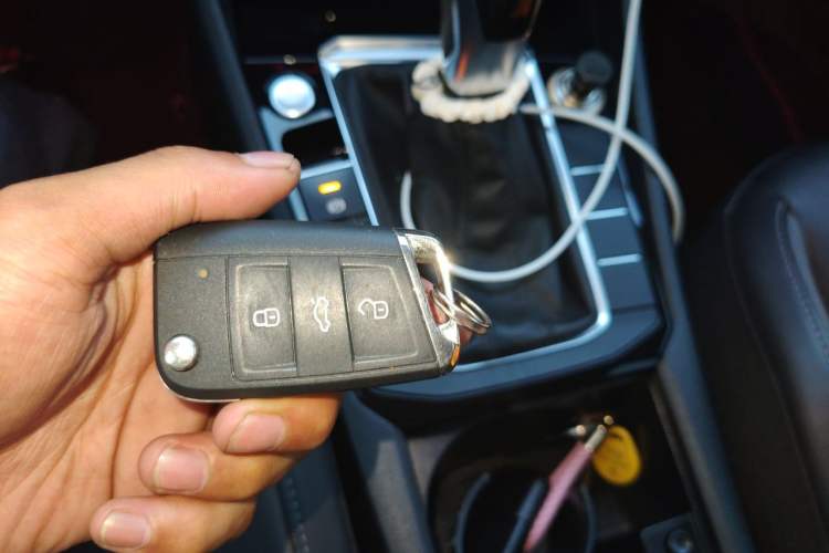 Used Volkswagen Sagitar 2020 280TSI DSG Comfort Version China V Standard Vehicle Key