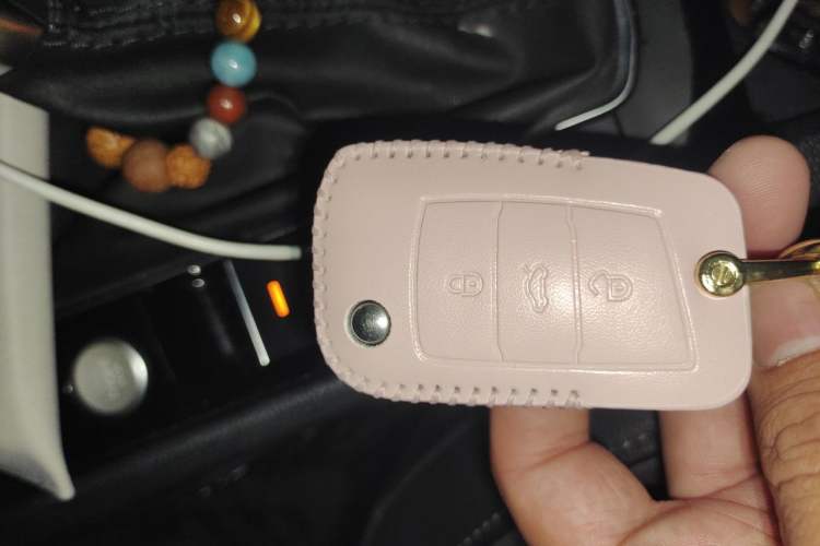 Used Volkswagen Sagitar 2020 280TSI DSG Comfort Version China VI Standard Vehicle Key