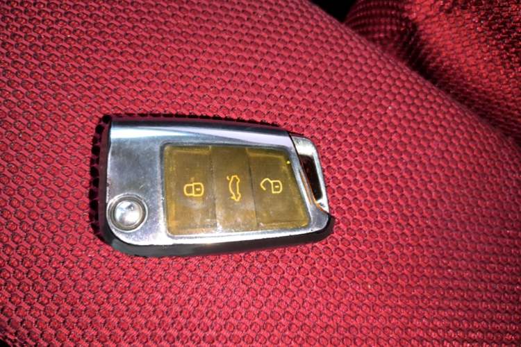 Used Volkswagen Sagitar 2020 280TSI DSG Comfort Version China VI Standard Vehicle Key