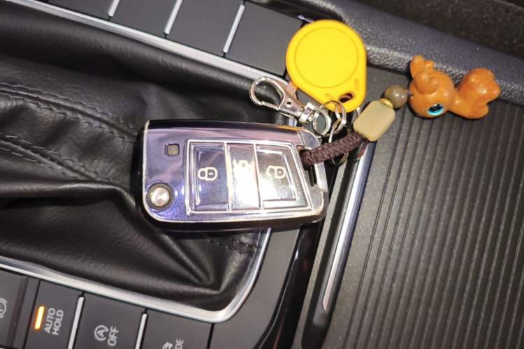 Used Volkswagen Sagitar 2020 200TSI DSG Comfort Version China VI Standard Vehicle Key