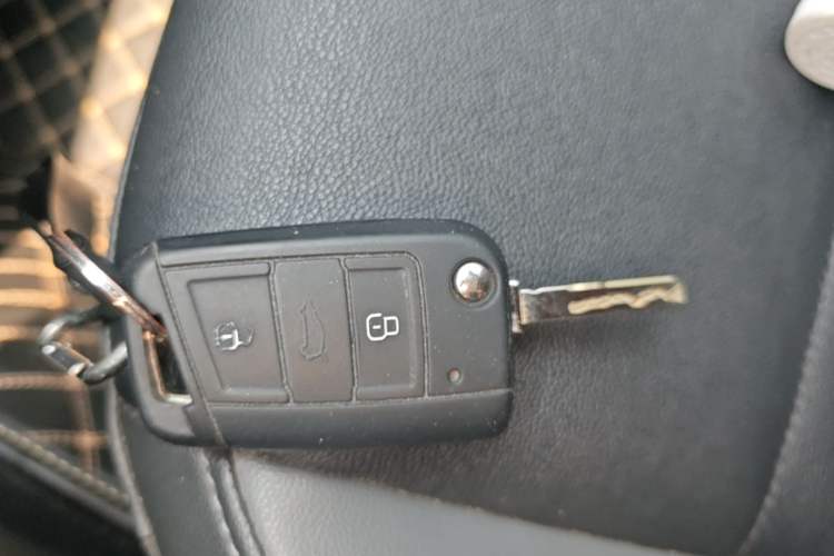 Used Volkswagen Sagitar 2020 200TSI DSG Comfort Version China VI Standard Vehicle Key