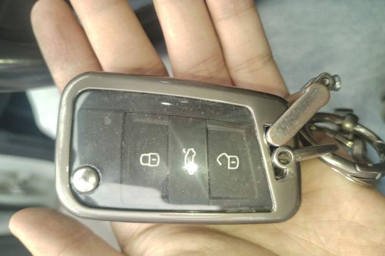 Used Volkswagen Sagitar 2020 280TSI DSG Comfort Version China VI Standard Vehicle Key