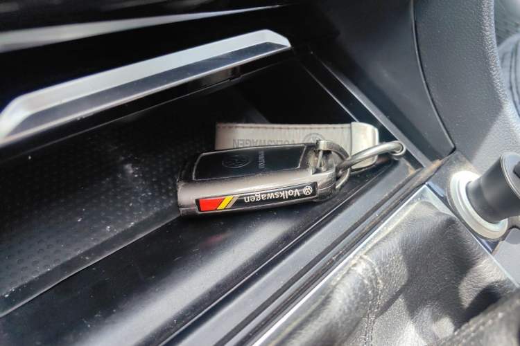 Used Volkswagen Sagitar 2020 280TSI DSG Comfort Version China VI Standard Vehicle Key
