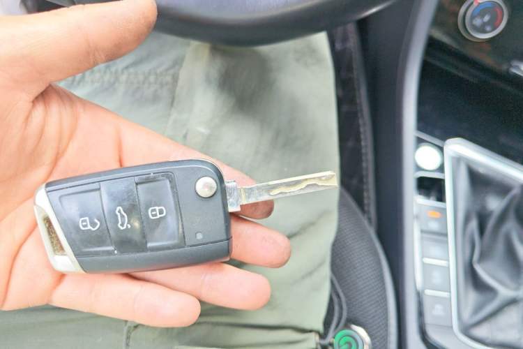 Used Volkswagen Sagitar 2020 280TSI DSG Comfort Version China VI Standard Vehicle Key