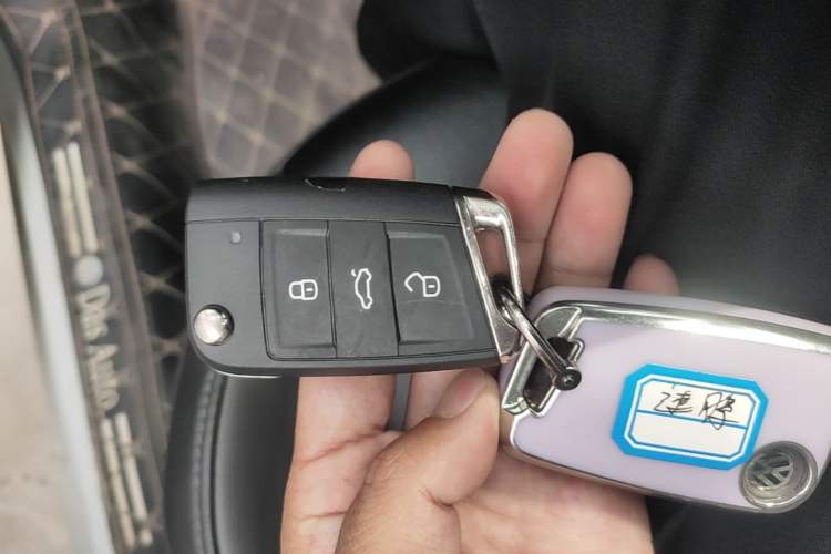 Used Volkswagen Sagitar 2020 200TSI Manual Comfort Version China VI Standard Vehicle Key