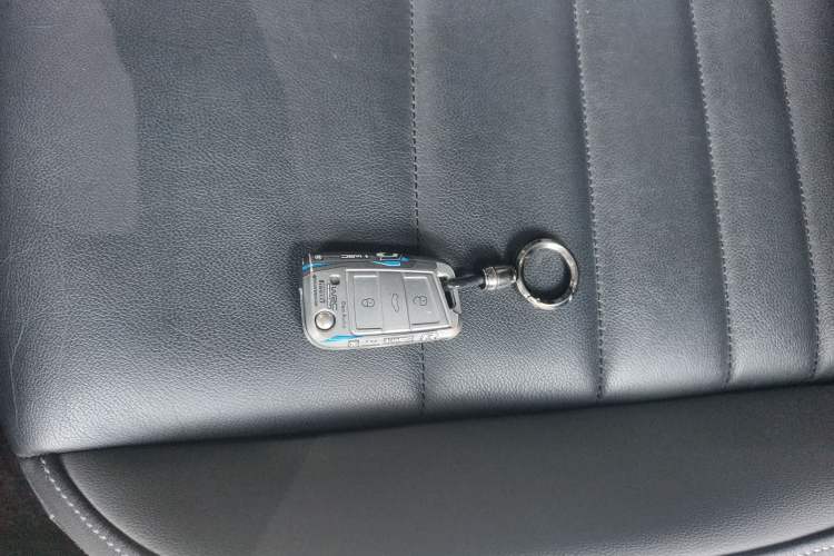 Used Volkswagen Sagitar 2020 280TSI DSG Comfort Version China VI Standard Vehicle Key
