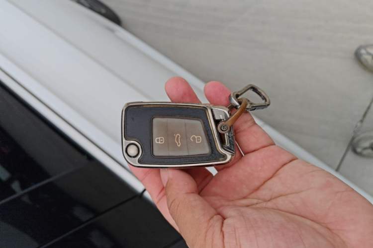 Used Volkswagen Sagitar 2020 280TSI DSG Comfort Version China VI Standard Vehicle Key