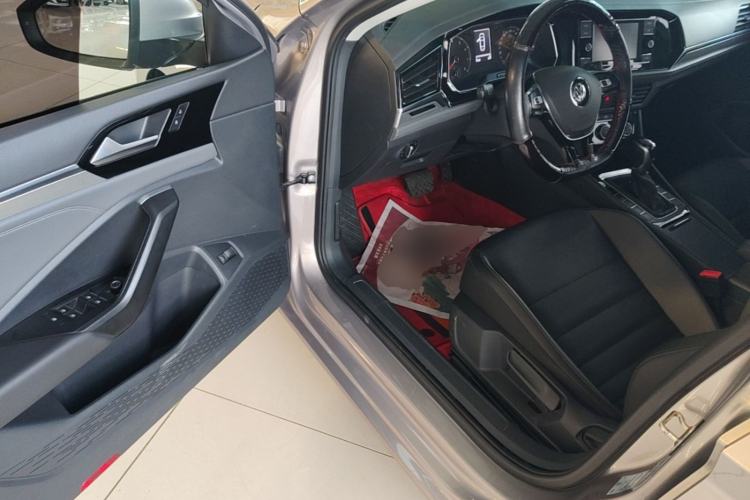 Used Volkswagen Sagitar 2020 280TSI DSG Comfort Version China VI Standard Driver Seat