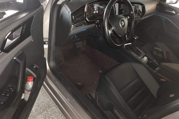 Used Volkswagen Sagitar 2020 280TSI DSG Comfort Version China VI Standard Driver Seat