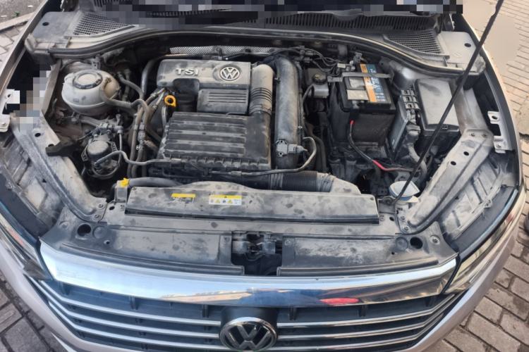 Used Volkswagen Sagitar 2020 280TSI DSG Comfort Version China VI Standard Engine Bay