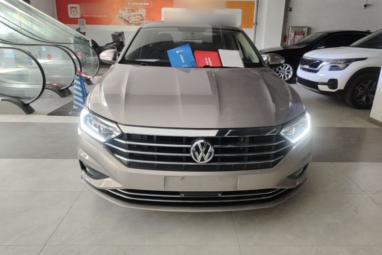 Used Volkswagen Sagitar 2020 200TSI DSG Comfort Version China VI Standard Front