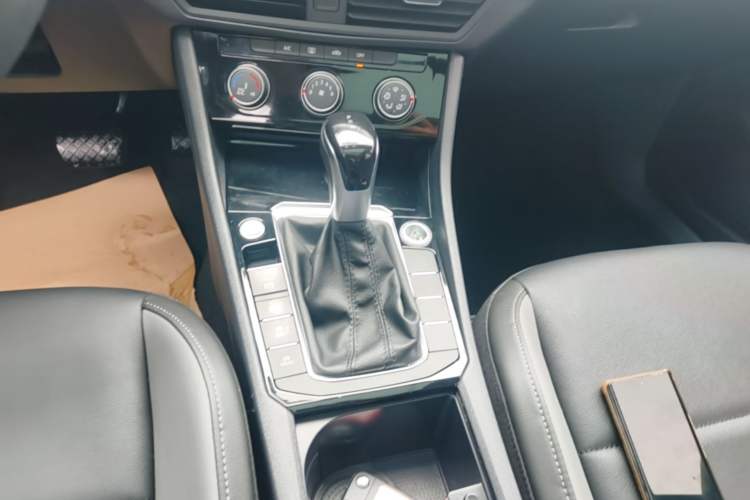 Used Volkswagen Sagitar 2020 280TSI DSG Comfort Version China VI Standard Gear Lever