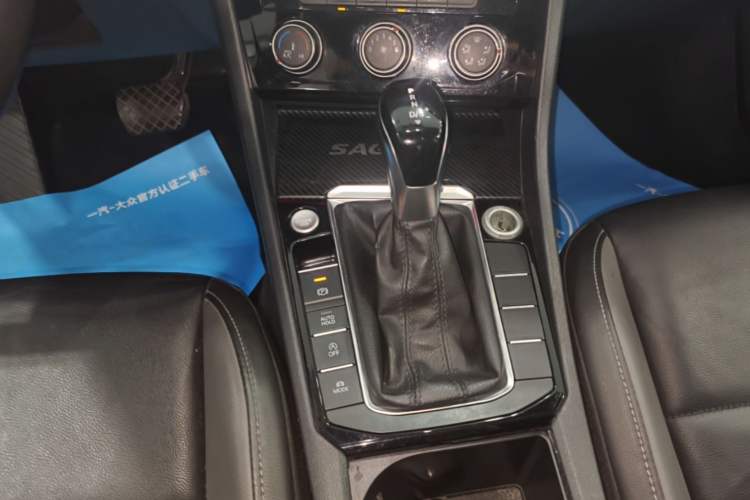 Used Volkswagen Sagitar 2020 280TSI DSG Comfort Version China VI Standard Gear Lever