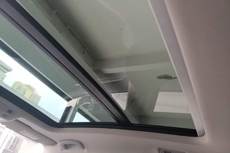 Used Volkswagen Sagitar 2020 280TSI DSG Comfort Version China VI Standard Headliner