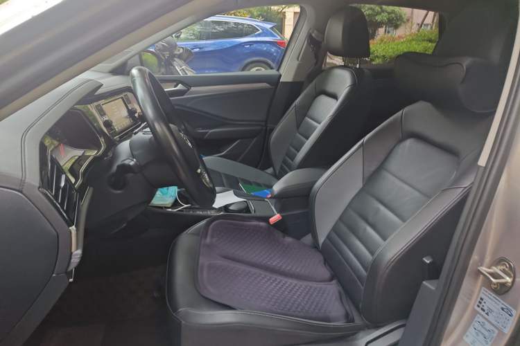 Used Volkswagen Sagitar 2020 280TSI DSG Comfort Version China VI Standard Left Front Seat