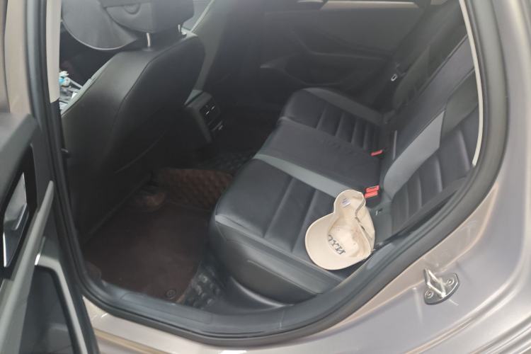 Used Volkswagen Sagitar 2020 280TSI DSG Comfort Version China VI Standard Left Rear Seat