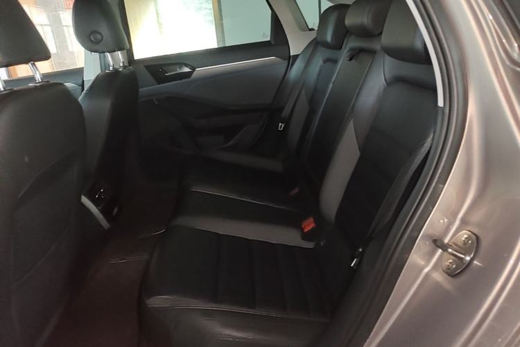 Used Volkswagen Sagitar 2020 280TSI DSG Comfort Version China VI Standard Left Rear Seat