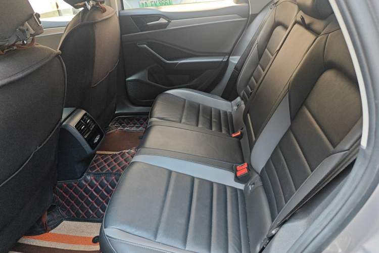 Used Volkswagen Sagitar 2020 280TSI DSG Comfort Version China VI Standard Left Rear Seat