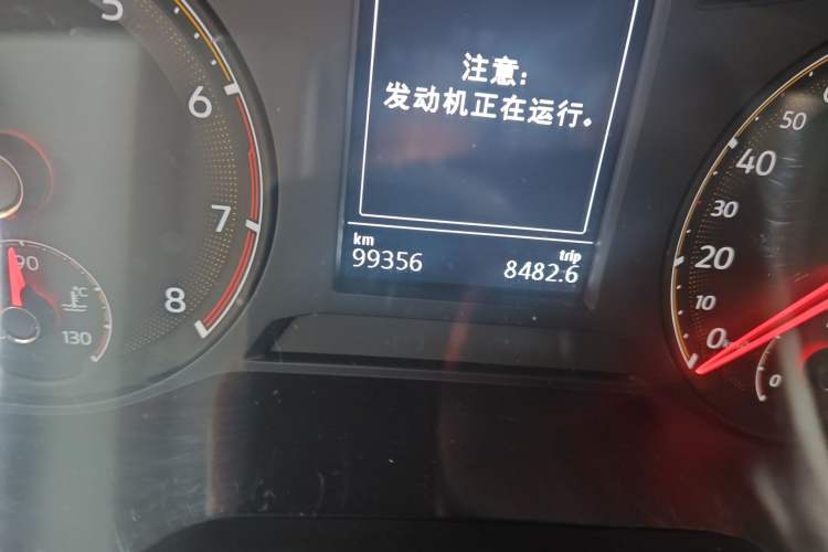 Used Volkswagen Sagitar 2020 280TSI DSG Comfort Version China VI Standard Odometer Close Up