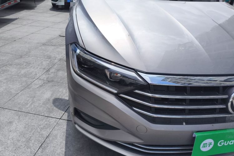Used Volkswagen Sagitar 2020 280TSI DSG Comfort Version China VI Standard Right Front Headlight