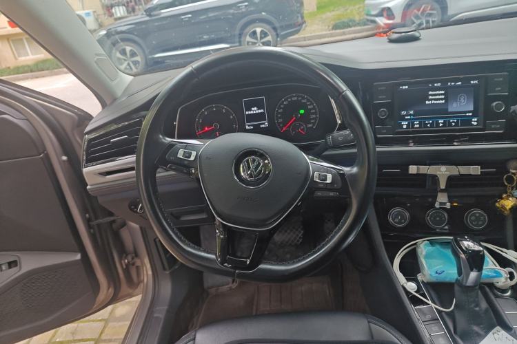 Used Volkswagen Sagitar 2020 280TSI DSG Comfort Version China VI Standard Steering Wheel