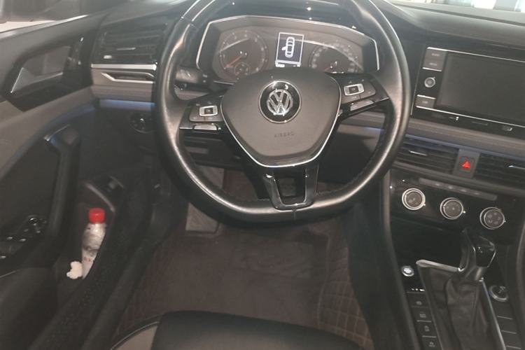 Used Volkswagen Sagitar 2020 280TSI DSG Comfort Version China VI Standard Steering Wheel