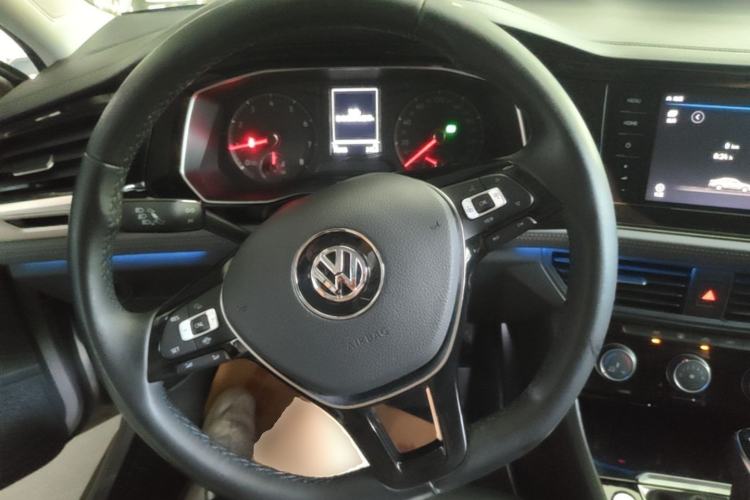 Used Volkswagen Sagitar 2020 200TSI DSG Comfort Version China VI Standard Steering Wheel