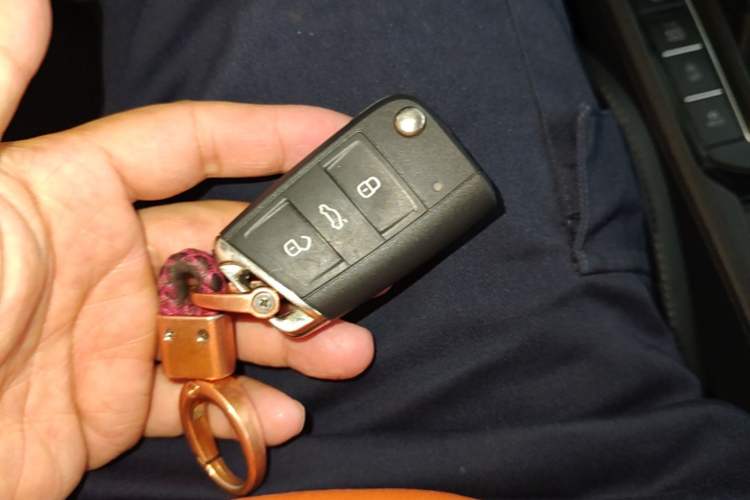 Used Volkswagen Sagitar 2020 280TSI DSG Comfort Version China VI Standard Vehicle Key