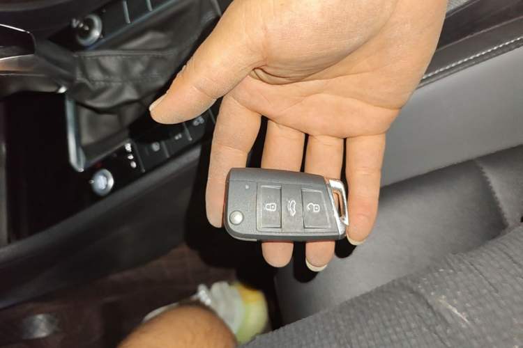 Used Volkswagen Sagitar 2020 280TSI DSG Comfort Version China VI Standard Vehicle Key