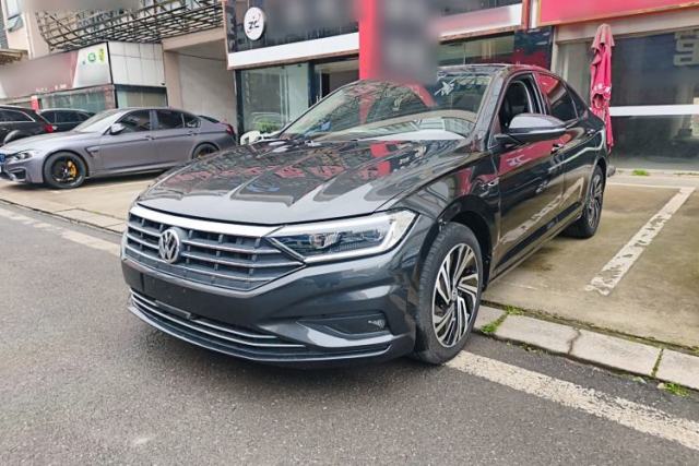 Ojetý Volkswagen Sagitar 2021 280TSI DSG Excellence Edition