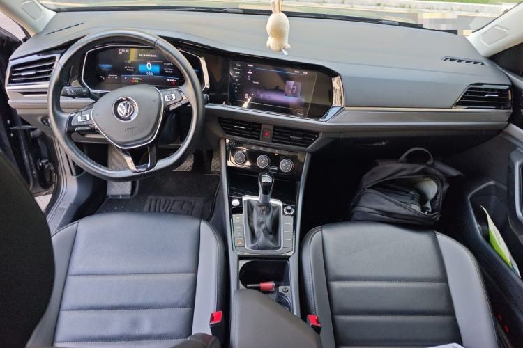 Used Volkswagen Sagitar 2021 280TSI DSG Comfort Connect Edition Center Console