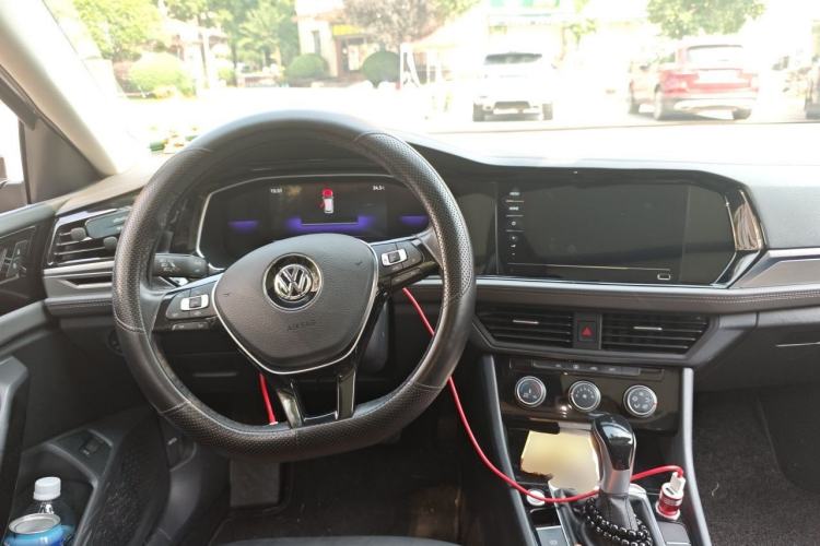 Used Volkswagen Sagitar 2021 280TSI DSG Excellence Edition Center Console