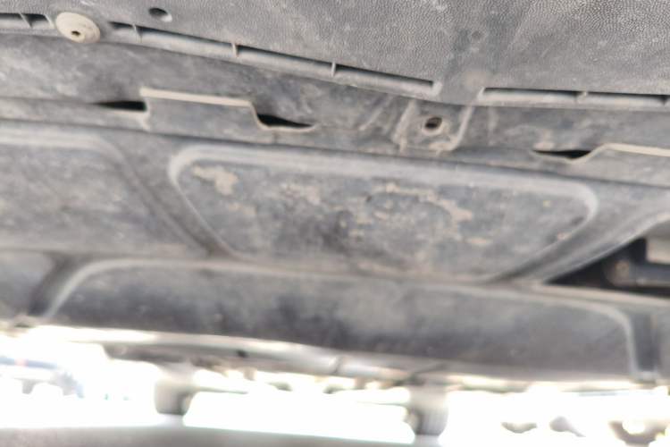 Used Volkswagen Sagitar  Chassis Front