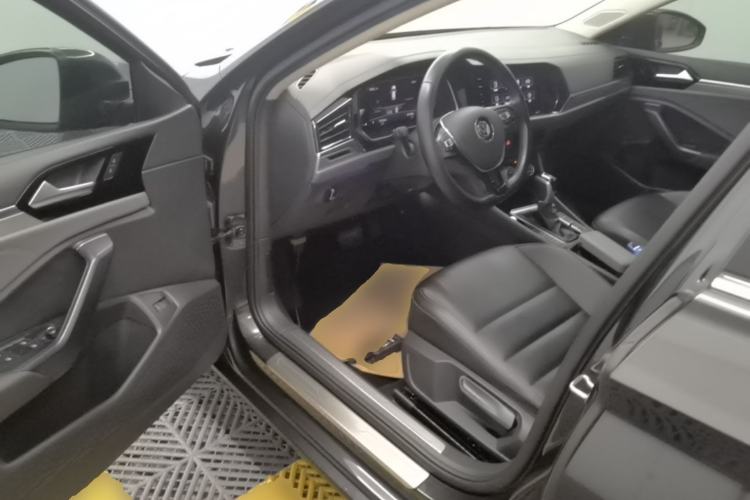 Used Volkswagen Sagitar 2021 280TSI DSG Excellence Edition Driver Seat