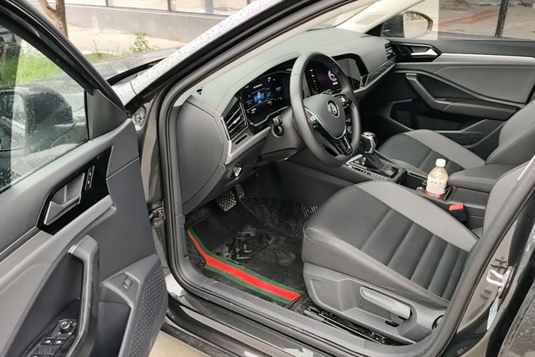 Used Volkswagen Sagitar 2021 280TSI DSG Excellence Edition Driver Seat