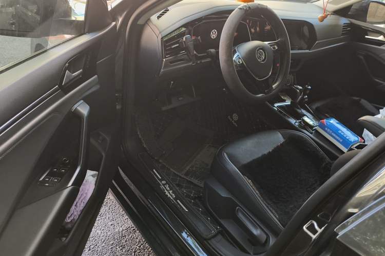 Used Volkswagen Sagitar 2021 280TSI DSG Comfort Connect Edition Driver Seat
