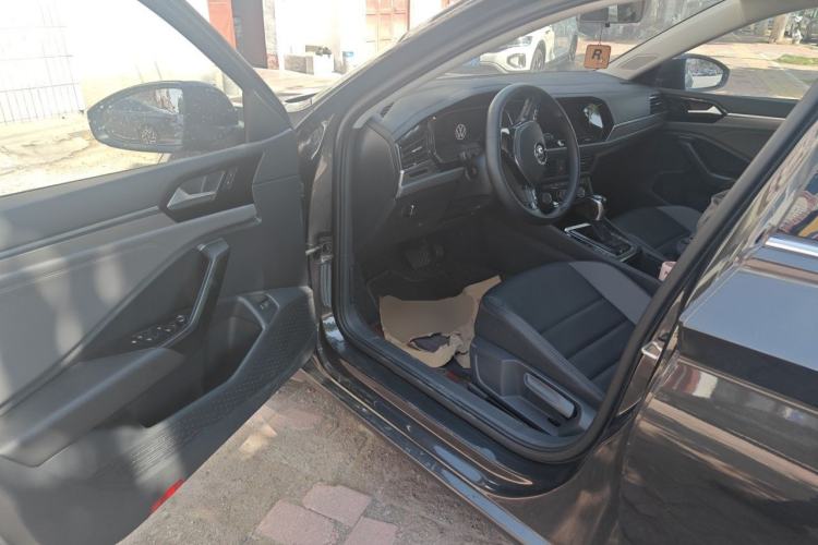 Used Volkswagen Sagitar 2021 280TSI DSG Excellence Edition Driver Seat