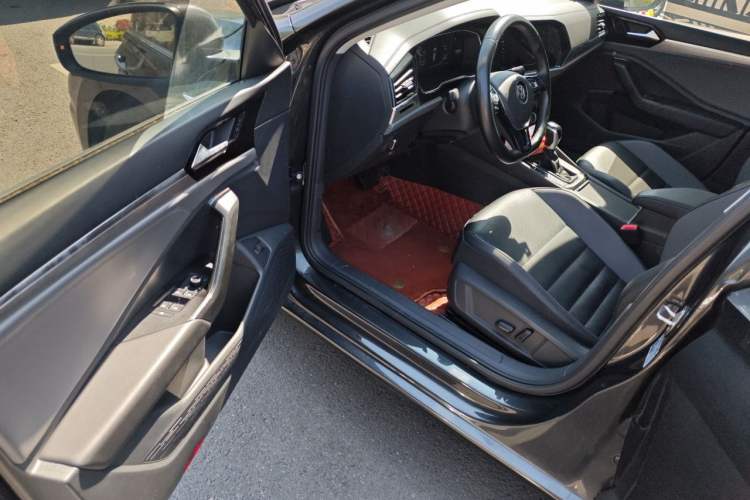 Used Volkswagen Sagitar 2021 280TSI DSG Comfort Connect Edition Driver Seat